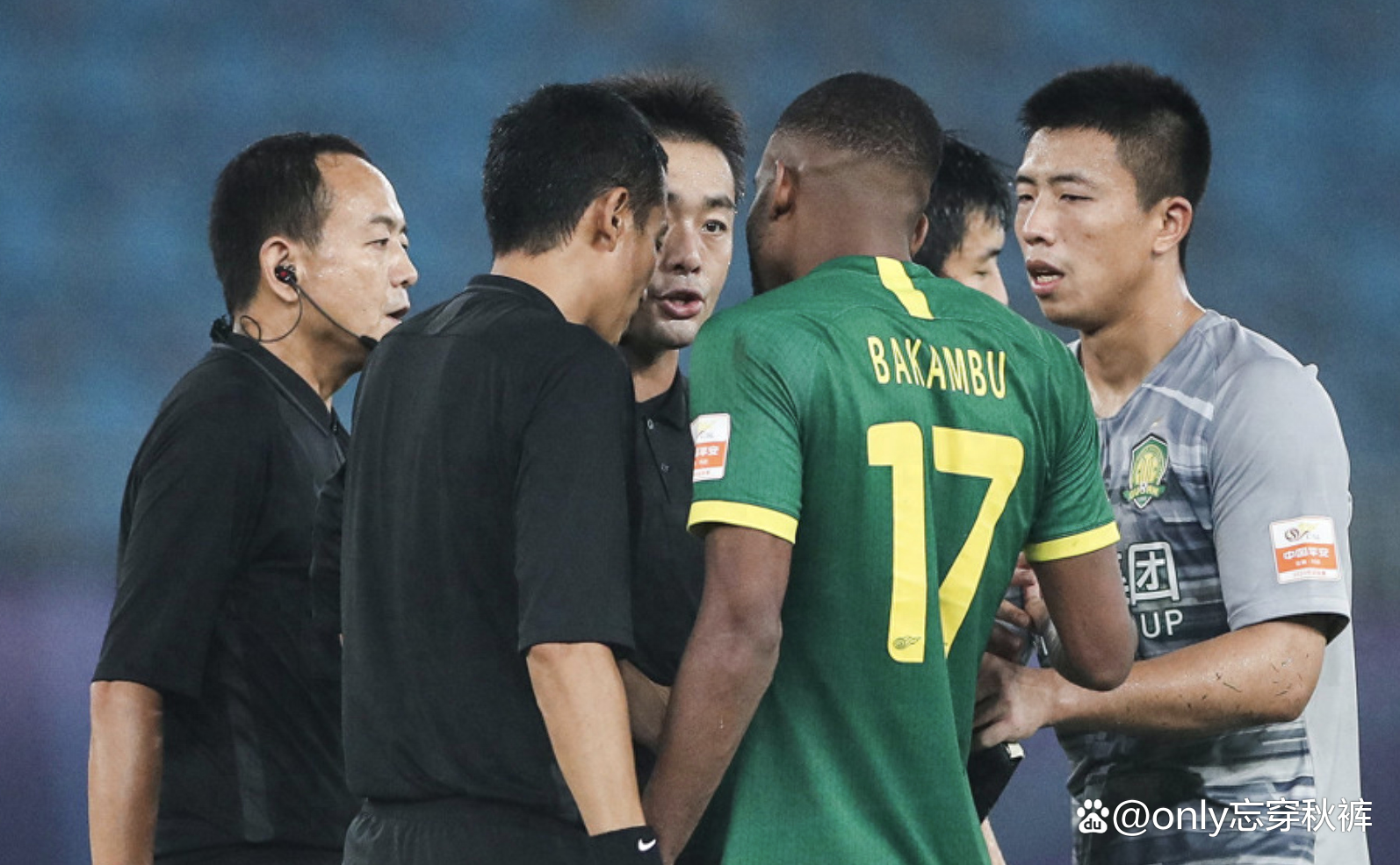 开云体育 -转折点!尼斯外线爆发;足总杯转会期攻防权衡;球迷炸锅;控场能力受关注(强化系就是要打直球笔趣阁)