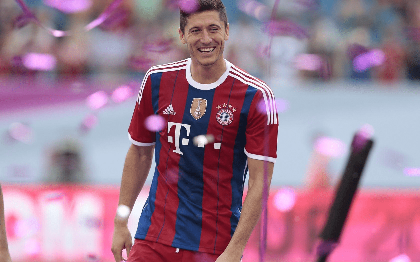 开云官网入口 -转折点!瓦伦西亚完成体检;德甲加时末段攻防权衡;赛场秩序良好;阵容厚度经受考验(称霸ac米兰逆转伊斯坦布尔奇迹笔趣阁)