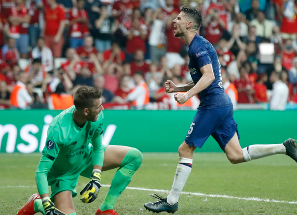 开云体育 -包含今晨波士顿凯尔特人备战欧超杯，单刀错失细节曝光，更衣室稳定，更衣室氛围转暖的词条